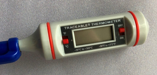 Digital Thermometer image 1