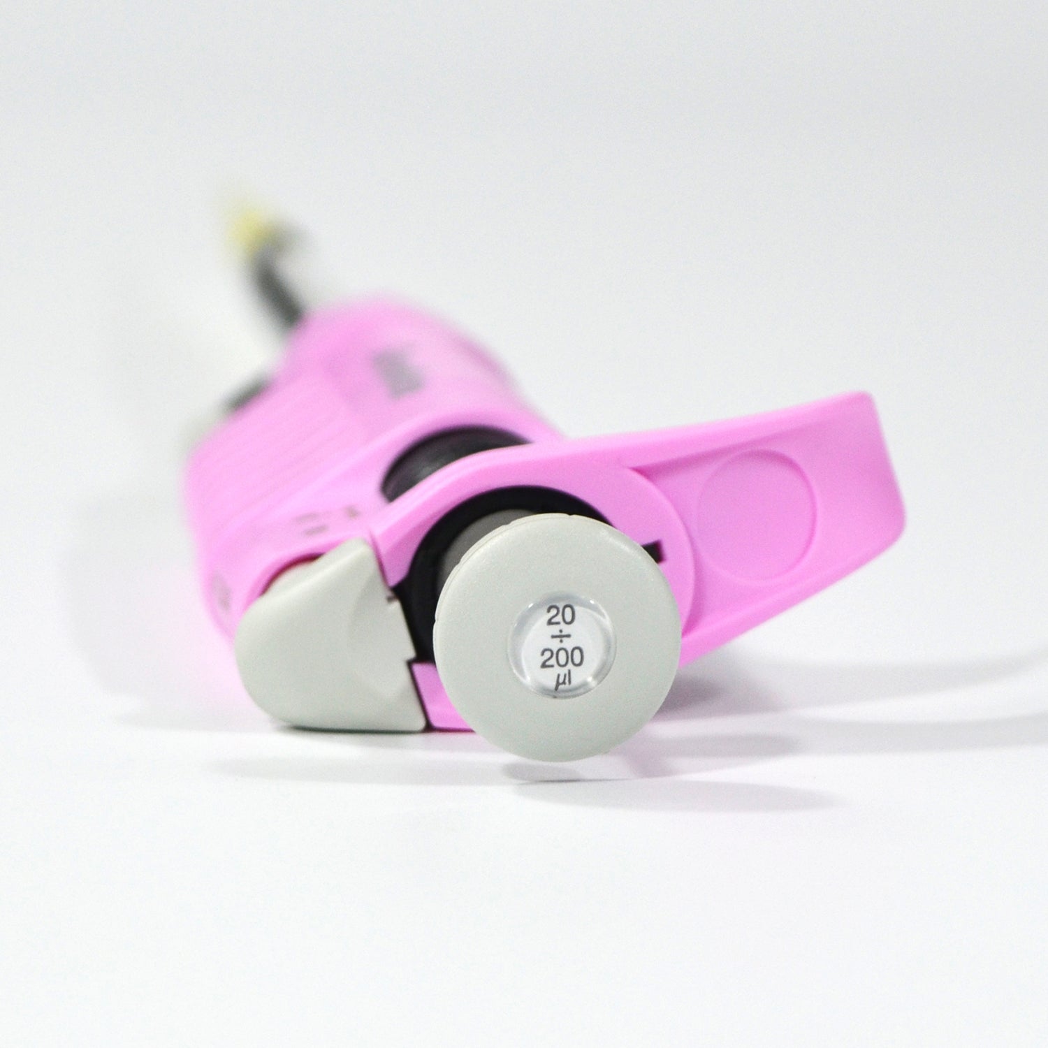 Adjustable Digital Pipettes image 3
